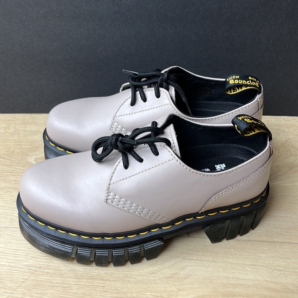 DR. MARTENS Audrick 3i - Vintage Taupe Nappa Lux, SIZE 7 US - Picture 5 of 10